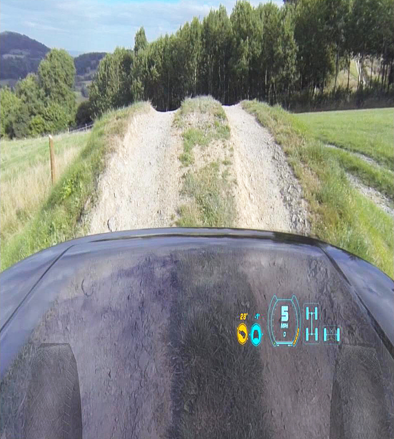 Illustration for article titled Watch The New Land Rover Discovery Make Itself Invisible